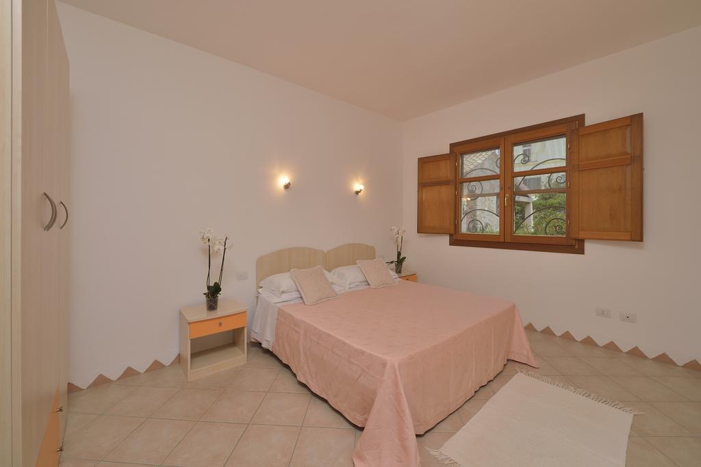 Residence Le Zagare 圣特奥多罗 客房 照片