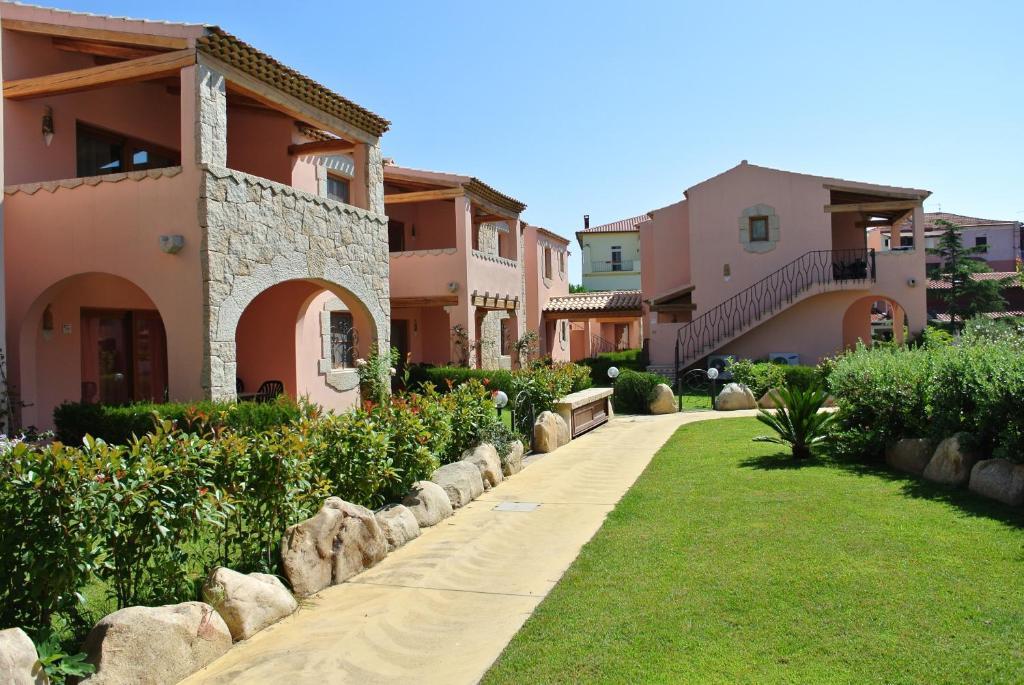 Residence Le Zagare 圣特奥多罗 外观 照片